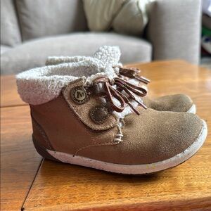 Merrell size 9W wide toddler boots